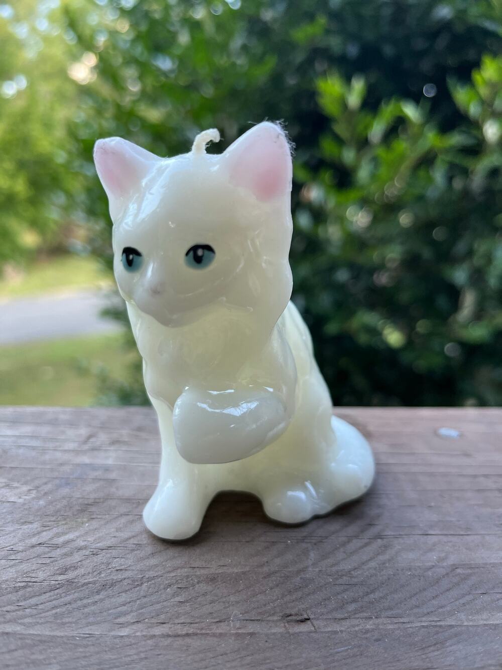 Vintage Figural Cat Candle White Pearlized Kitten Unburned Wick Intact Decor 4in